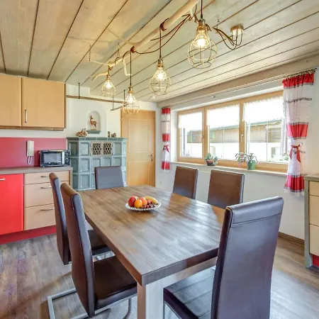 Lovely In With Furnished Garden And Bbq