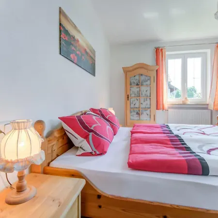 Lovely In With Furnished Garden And Bbq * Wildsteig